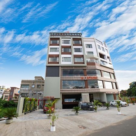 Northin Hotel Kalkuta Zewnętrze zdjęcie