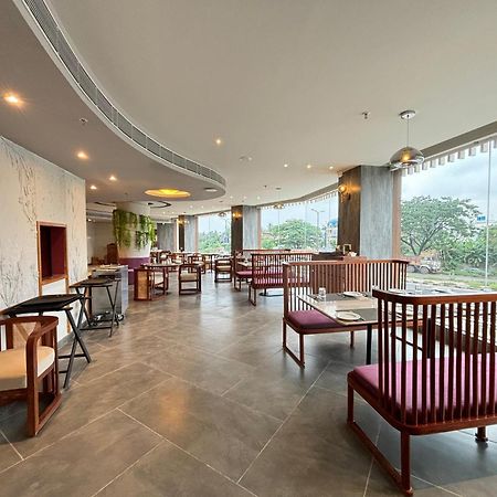 Northin Hotel Kalkuta Zewnętrze zdjęcie