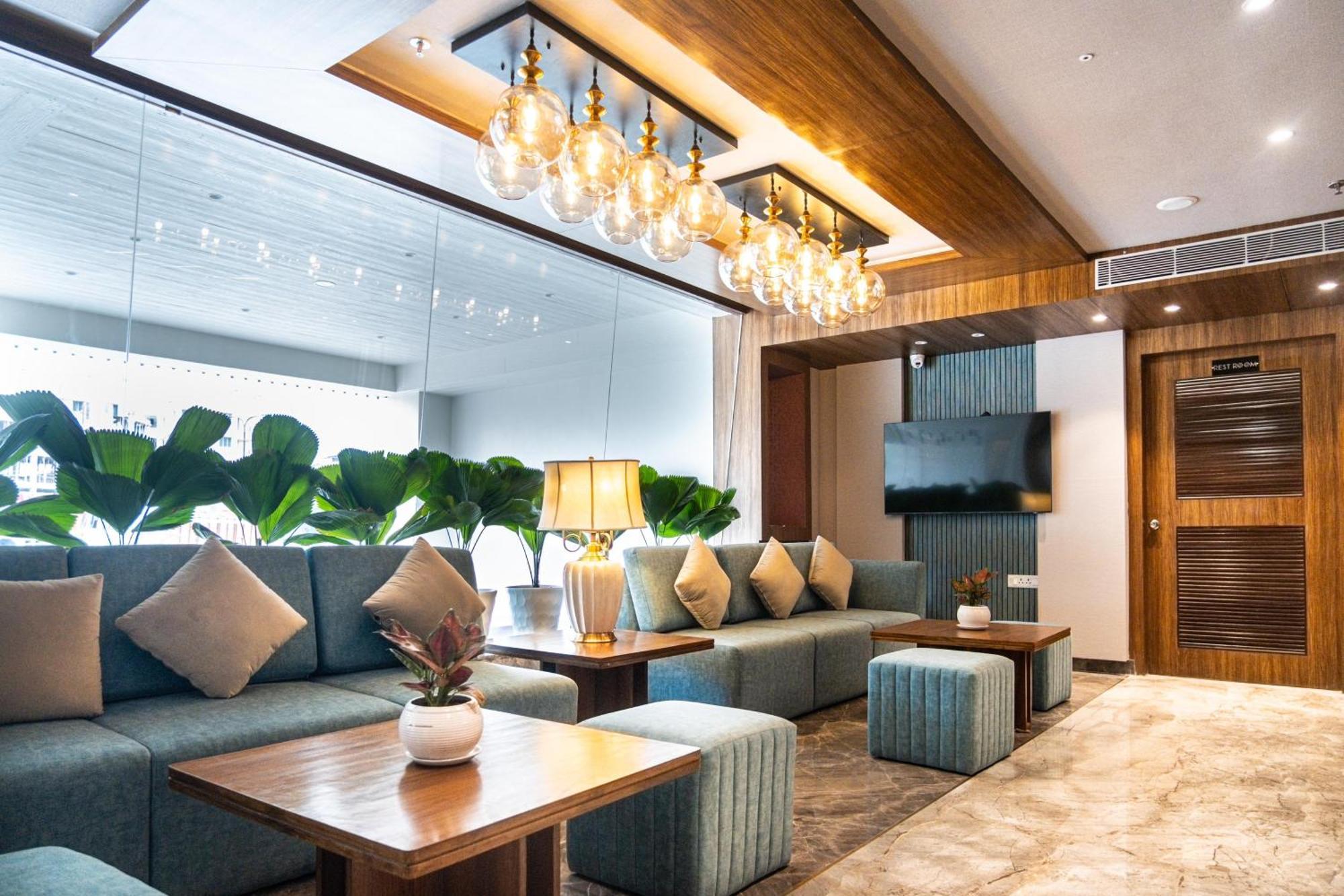 Northin Hotel Kalkuta Zewnętrze zdjęcie