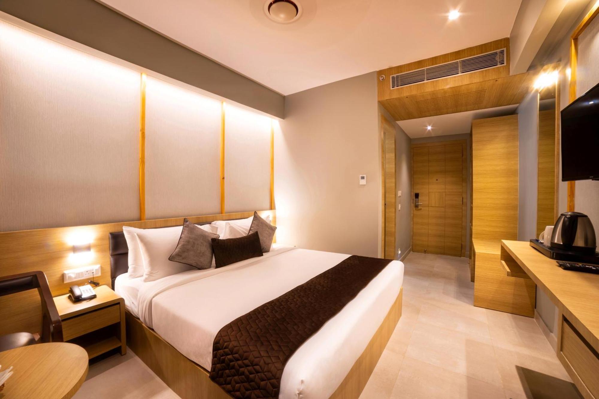Northin Hotel Kalkuta Zewnętrze zdjęcie