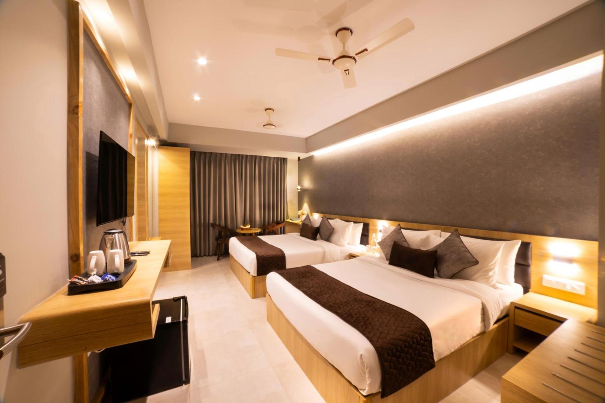 Northin Hotel Kalkuta Zewnętrze zdjęcie