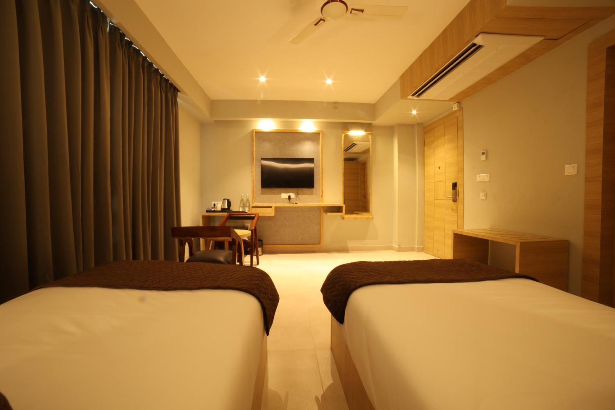 Northin Hotel Kalkuta Zewnętrze zdjęcie