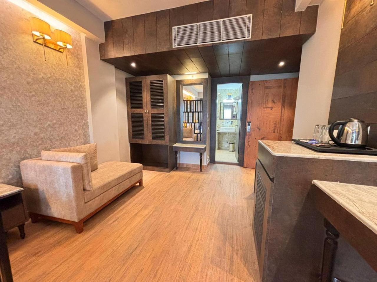 Northin Hotel Kalkuta Zewnętrze zdjęcie