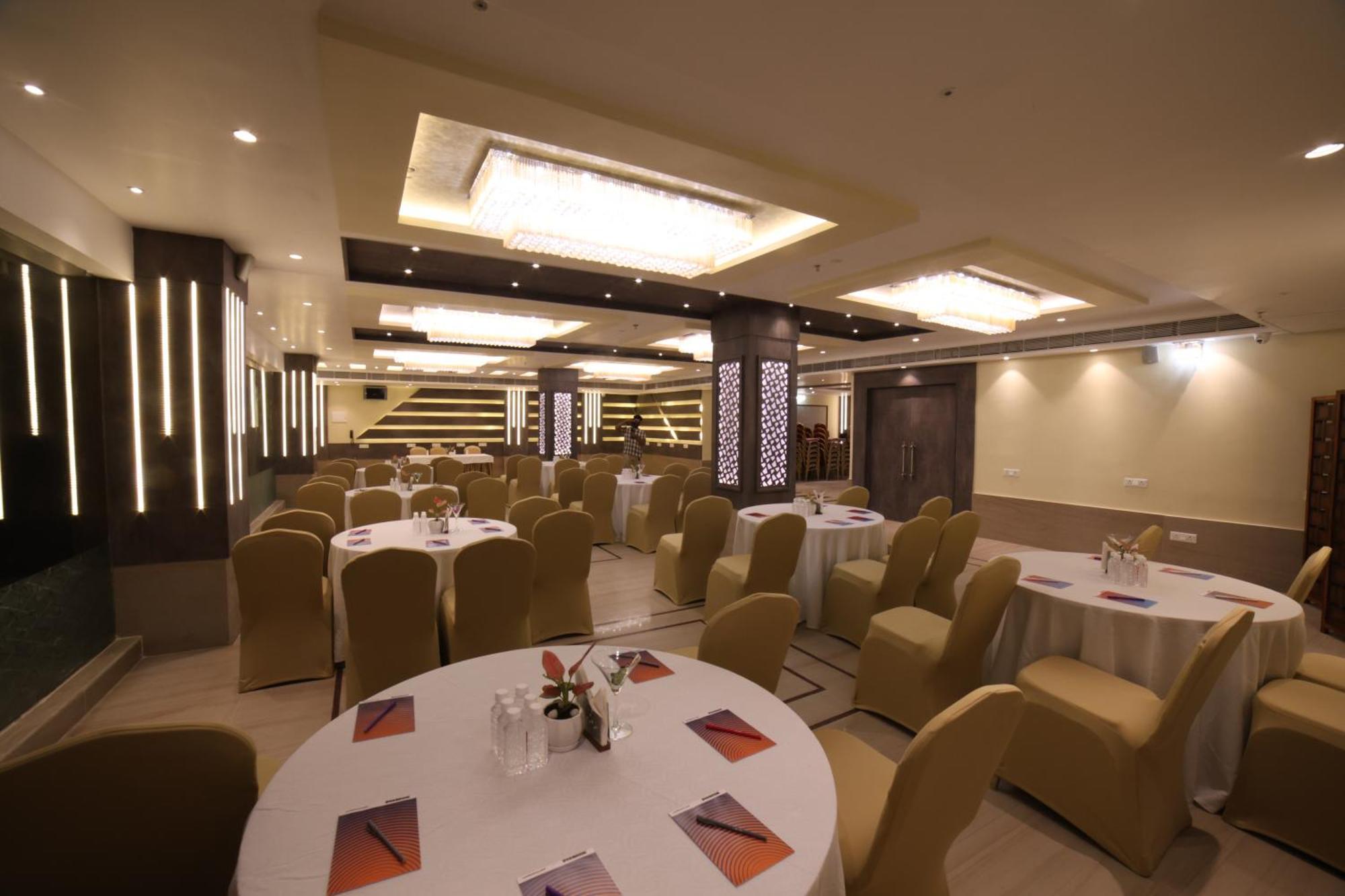 Northin Hotel Kalkuta Zewnętrze zdjęcie